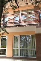 1-мест. (разм. в 2-мест.) 2-комн. апартамент (вид на аллею), Гостиничный комплекс Эко-Village, Приветное