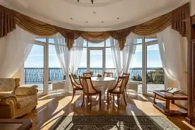 Люкс с 3 комнатами с балконом, Санаторий Пушкино, Ялта
