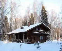 Коттедж с балконом и с красивым видом из окна, Эко-отель Романов лес, Лунево