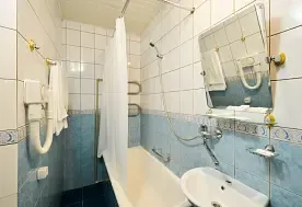 1-мест. (разм. в 2-мест.) джуниор сюит, Санаторий Центросоюза РФ, Белокуриха