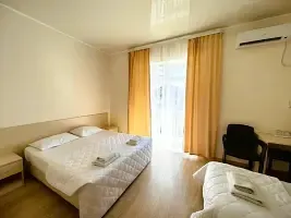 Стандарт 347717 Стандарт 4-местн.22 кв.м, Семейный отель Гиацинт, Анапа