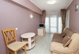 1-мест. (разм. в 2-мест.) 2-комн. комфорт, корп. "Морской", Пансионат Актер, Кореиз