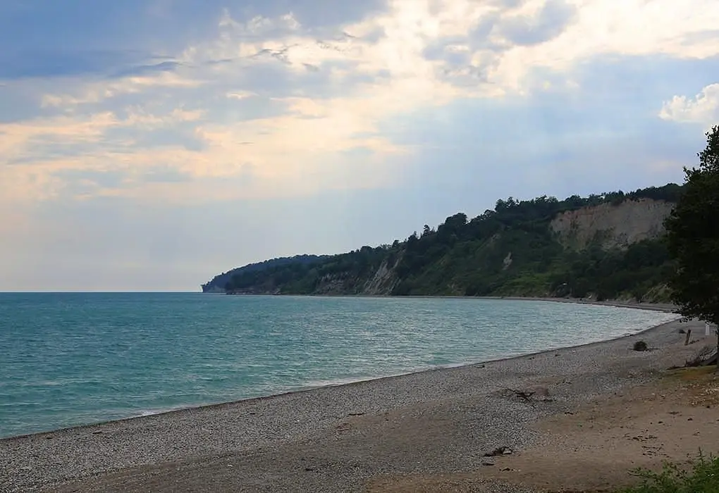 Пляж — Пансионат «Золотой берег», Гудаута