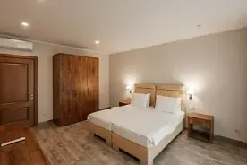 4-х местный 3-х комн. апартаменты Вилла VILLA AMZA ALASHARA, Пансионат Amza Park Hotel, Гагра