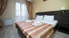Люкс с 2 комнатами с балконом, Отель Ной, Геленджик