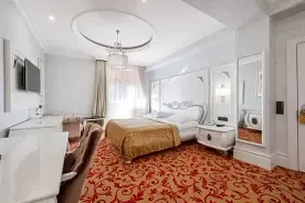 Двухместный люкс с балконом (двуспальная кровать), Отель Фидан, Сочи