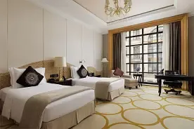 Делюкс с двумя раздельными кроватями, Отель The St. Regis Moscow Nikolskaya, Москва