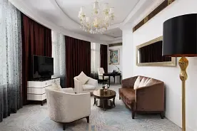 Семейный люкс с видом на Лубянскую площадь, Отель The St. Regis Moscow Nikolskaya, Москва