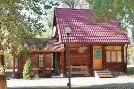 4-х местный - Домик Сруб 10, Парк-отель Пересвет, Средняя Ахтуба