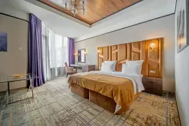 Двухместный номер (корпус Vertex 2) Deluxe+ с балконом (двуспальная кровать), Vertex Spa hotel, Эстосадок