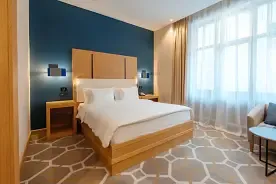 2-x местный улучшенный номер, вид во двор с двуспальной кроватью, Отель Novotel Resort and spa Krasnaya Polyana, Красная поляна