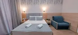 Двухместный номер Deluxe с балконом и с красивым видом из окна (двуспальная кровать), Отель 777, Кабардинка