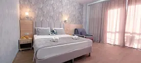 Номер Люкс 3-местный с кухней, Отель 777, Кабардинка