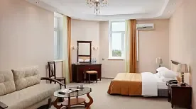 Номер Семейный c 1 комнатой с балконом, TES-hotel Resort & SPA, Евпатория