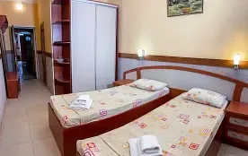 2-x местный стандарт ПК с балконом, 1 этаж, Отель Салют, Новомихайловский