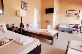 Пятиместный номер Comfort, Гостиничный комплекс Караван, Джемете