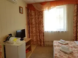 2-x местный люкс с отдельным балконом корпус 2 - 2 этаж, Курортный отель Астон, Анапа