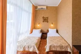 2-x местный эконом TWIN, Парк-отель Прага, Алушта
