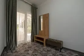 Гранд де Люкс-Родник с балконом и с красивым видом из окна, Отель Rodnik Village&Spa, Гулрыпш