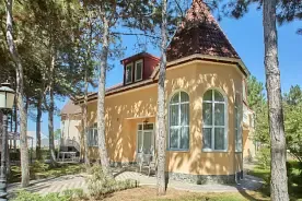 Вилла с 5 комнатами с балконом, Гостиничный комплекс Alma Park Resort, Песчаное