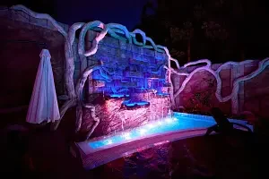 Бассейн — Отель «Диса», Якорная щель