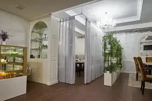 Ресторан Густо — Гостиница «Эстель», Волгоград