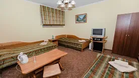 3-x местный стандарт без балкона (1 этаж), Гостиничный комплекс Форт Эврика, Роза Хутор