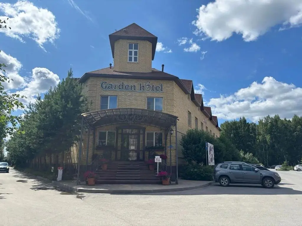 Отель Гарден, Тюмень, Тюменская область