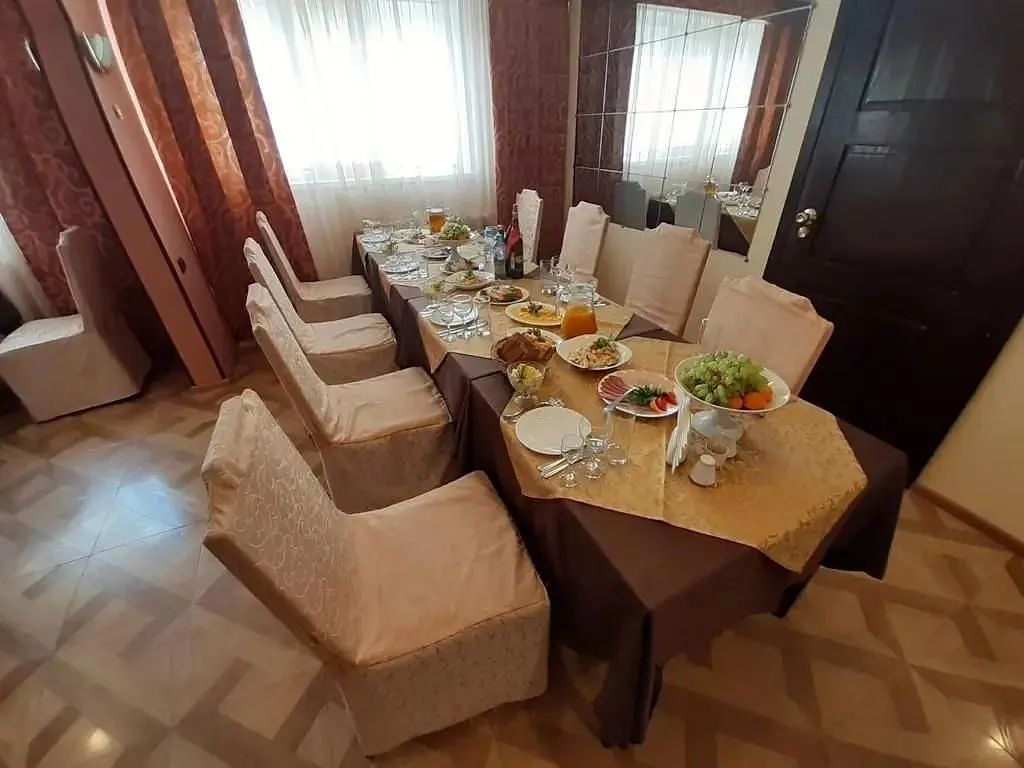 Maxrooms Волга Рыбинск Hollywood, Ярославская область: фото 3