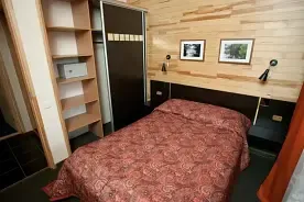Двухместный номер Улучшенный Двухкомнатный (двуспальная кровать), Отель Кексгольм, Приозерск