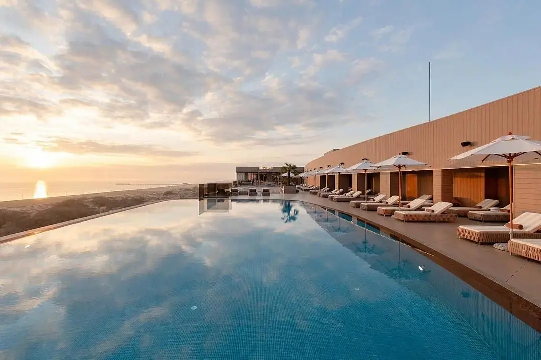 Бассейн — СПА-отель «Dusit Thani Resort & Spa Anapa Miracleon», Анапа