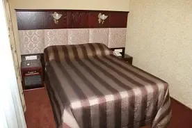 Двухместный номер Standard (двуспальная кровать), Гостиница Европа, Черкесск