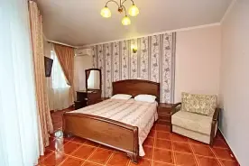 Люкс с 2 комнатами с балконом, Гостиница Castro, Кабардинка