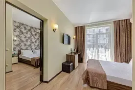 Номер семейный с 2 комнатами с балконом, Отель Сальвадор Holiday Hotel&Aqua-zone, Геленджик