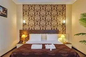 Полулюкс Комфорт с балконом, Отель Сальвадор Holiday Hotel&Aqua-zone, Геленджик