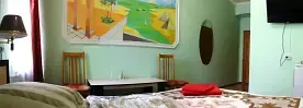Двухместный полулюкс (двуспальная кровать), Гостиница Сюрприз на Бэра, Астрахань