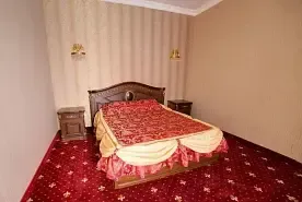 Двухместный люкс с 2 комнатами (двуспальная кровать), Отель Версаль, Уфа