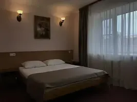 Двухместный номер Standard (двуспальная кровать), Гостиница Славянская, Славянск-на-Кубани