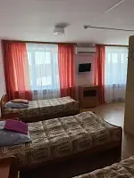 Четырёхместный номер Standard, Гостиница Кристалл, Городок