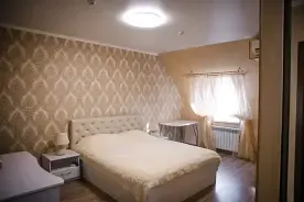 Двухместный люкс (двуспальная кровать), Гостиница Ашхабад, Астрахань