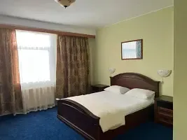 Двухместный люкс (двуспальная кровать), Гостиница Айсберг, Надым