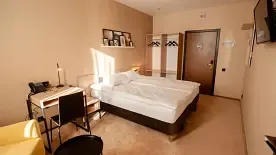 Двухместный люкс с видом на город (двуспальная кровать), Отель Smart Hotel Иваново, Иваново