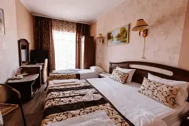 Трёхместный номер Superior с балконом, Отель Imperial, Геленджик
