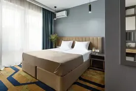 Четырёхместный номер Standard с балконом, Отель Amfora Resort & Beach Hotel, Витязево