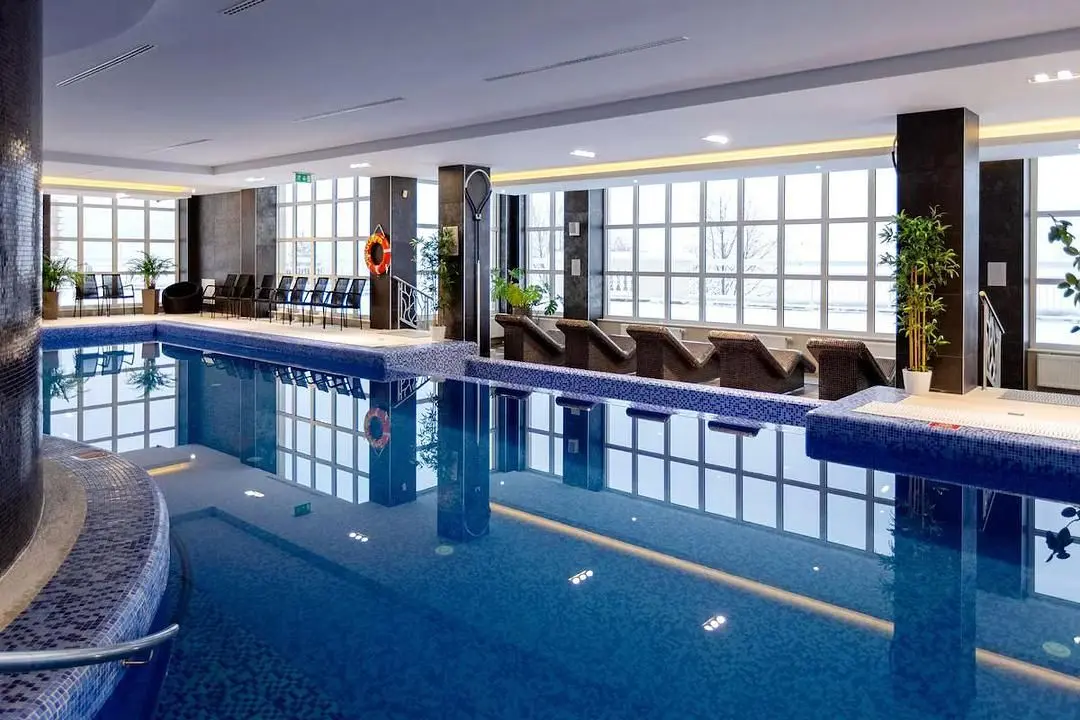 Крытый плавательный бассейн — Отель «Radisson Resort Zavidovo», село Завидово