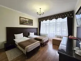 Двухместный номер Comfort с балконом и с красивым видом из окна (2 отдельные кровати), Отель Барс, Кировский район
