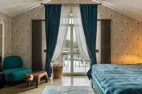 Номер Comfort с балконом и с красивым видом из окна, Бутик-отель Зелёная Сова, Переславль-Залесский