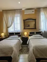 Трёхместный номер Стандартный с видом на парк, Отель Заря, Пенза