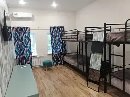 Кровать в общем номере, Хостел У Друзей, поселок Славянка