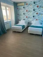 Двухместный номер Эконом с балконом (2 отдельные кровати), Отель Сова на Новой Риге, деревня Красновидово